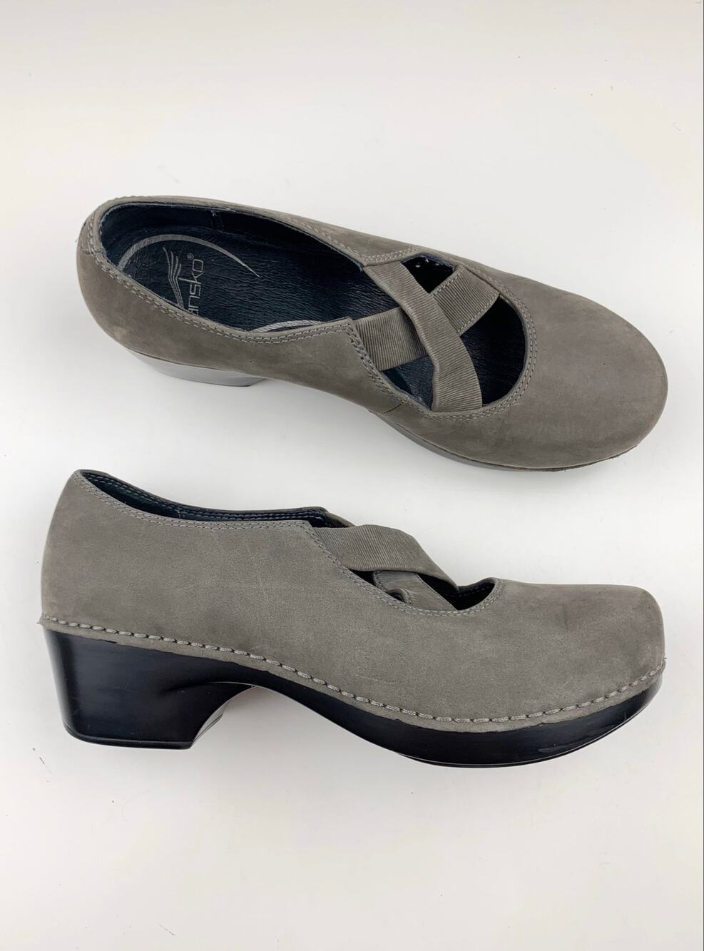 Dansko Traci Clogs Grey Suede Comfort Shoes Women's 39 US 8.5 9 Casual Work